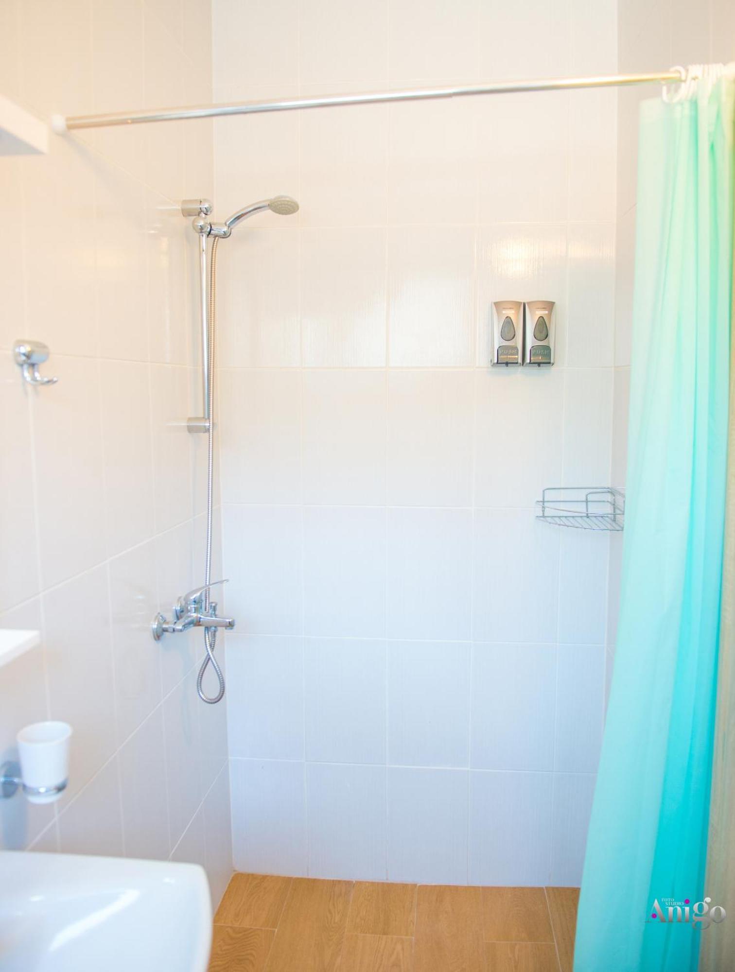 Apartments Fusion Мостар Екстериор снимка