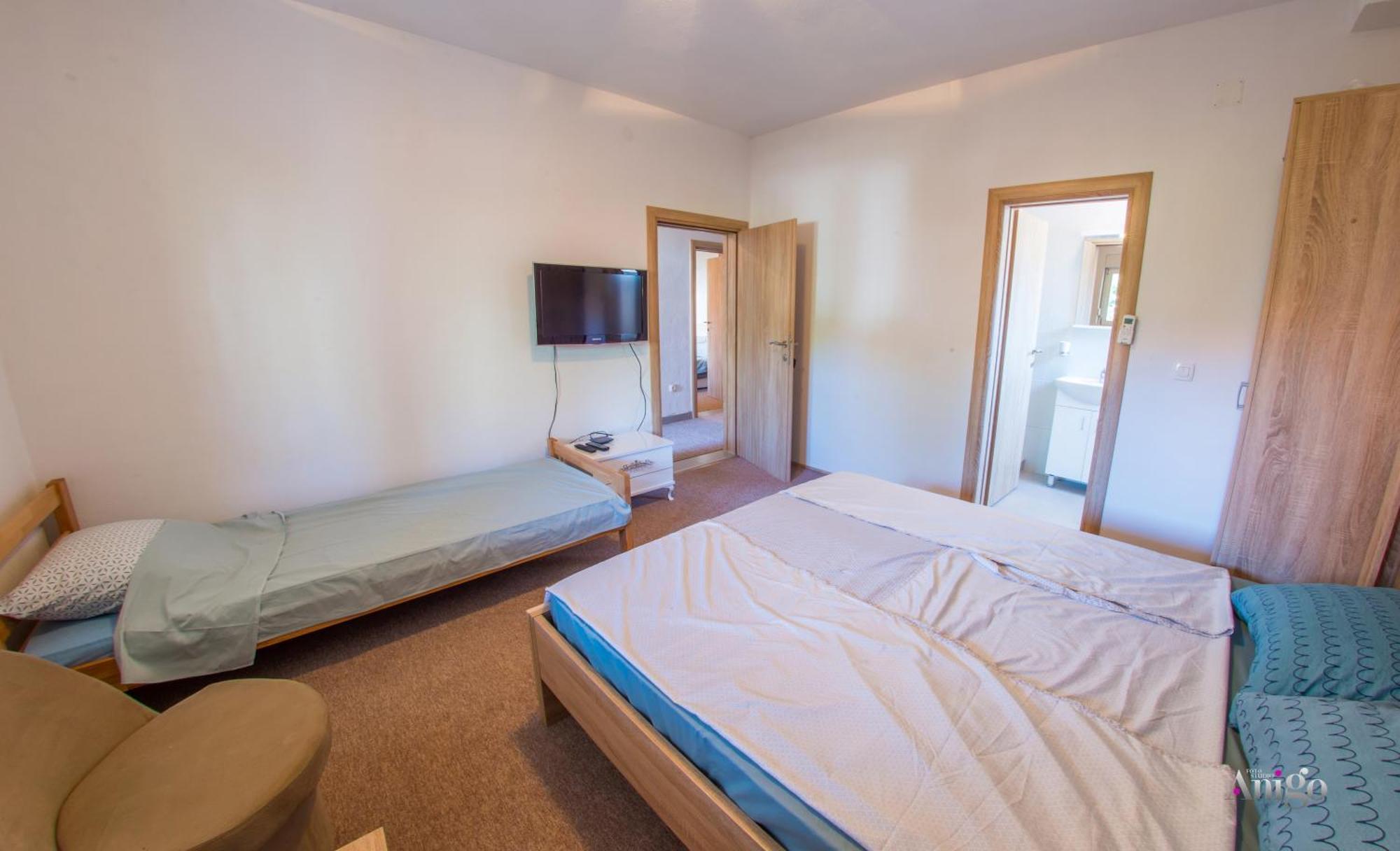 Apartments Fusion Мостар Екстериор снимка